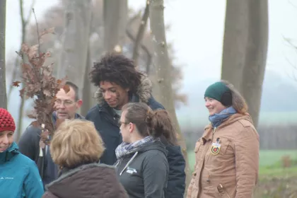 Bigger view of TerraCottem bvba steunt het bi-ventiel bos