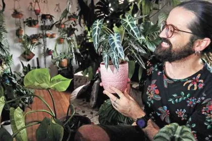 Bigger view of Samuel Gonçalves, a Brazilian biologist shared his secret...