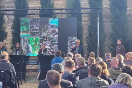 Bigger view of Download hier de presentaties van de Nationale Bomendag