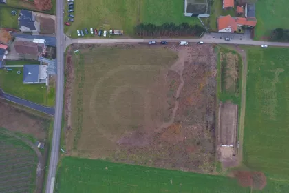 Bigger view of TerraCottem bvba steunt het bi-ventiel bos