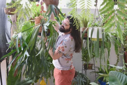 Bigger view of Samuel Gonçalves, a Brazilian biologist shared his secret...