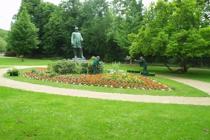 Bigger view of TerraCottem Complement application in flower beds.