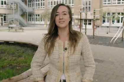 Bigger view of TerraCottem werkt mee aan het ECO HERO project van milieu-economiste, duurzaamheidsstrateeg en media producer Pamela Peeters