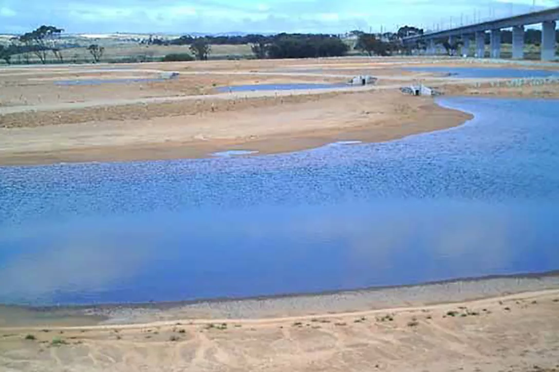 Sewerage ponds into wildlife lakes