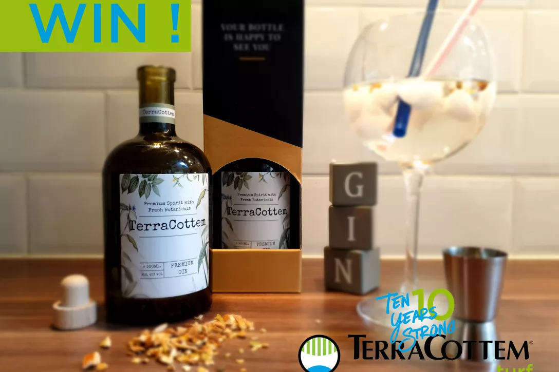 Win nu jouw 10 jaar TerraCottem Turf gin!