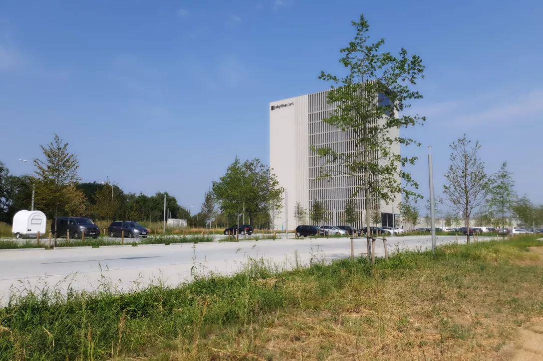 Aanleg parking in grindgazon met TerraCottem Turf